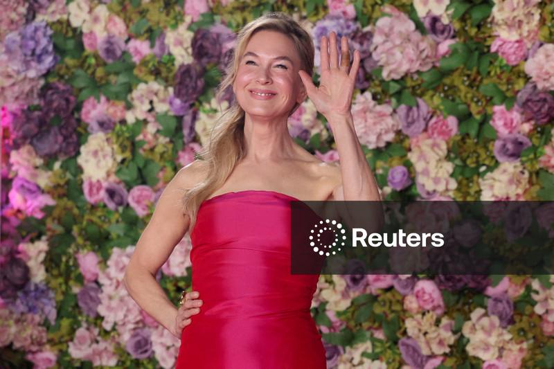 Bridget Jones ganha sua própria estátua na Leicester Square, em Londres