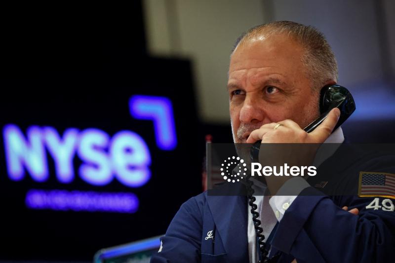 Wall Street cai em meio à liquidação global por ameaças de tarifas de Trump sobre Groenlândia