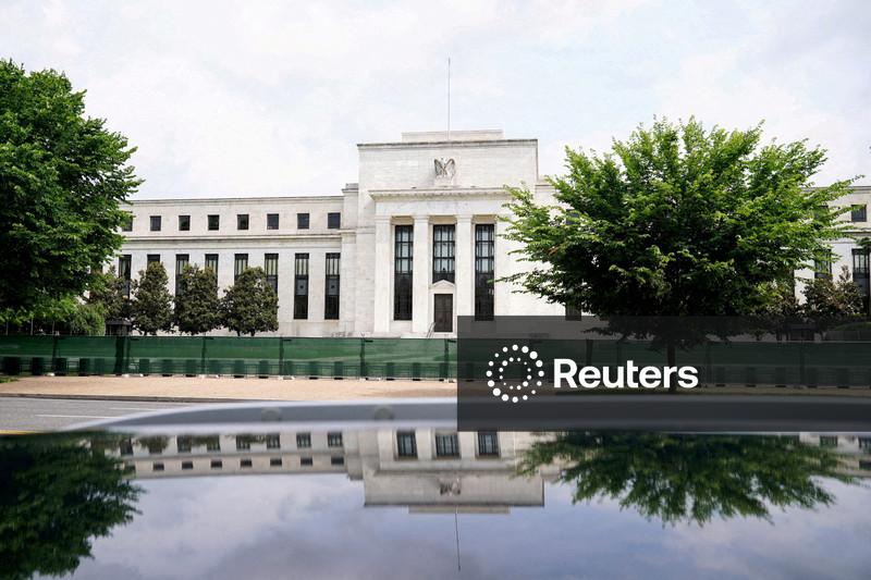 Enxurrada de dissidências do Fed nas próximas reuniões pode representar riscos políticos e de mercado
