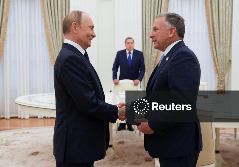 Rússia descarta grandes concessões na Ucrânia; vazamento mostra que Witkoff aconselhou Moscou