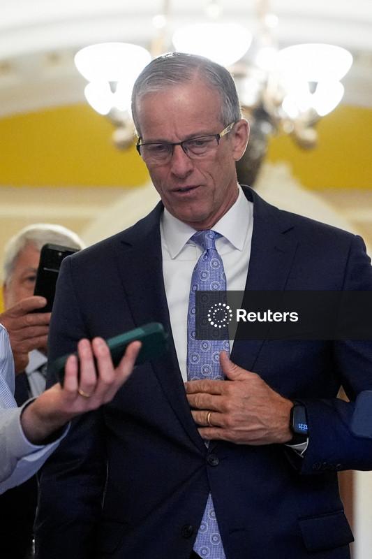 Senado dos EUA aprova projeto de financiamento do DHS por 2 semanas, permitindo negociações sobre atividades do ICE