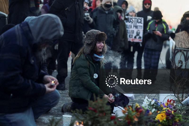 Nova morte de cidadão dos EUA por agentes de imigração em Minneápolis gera protestos