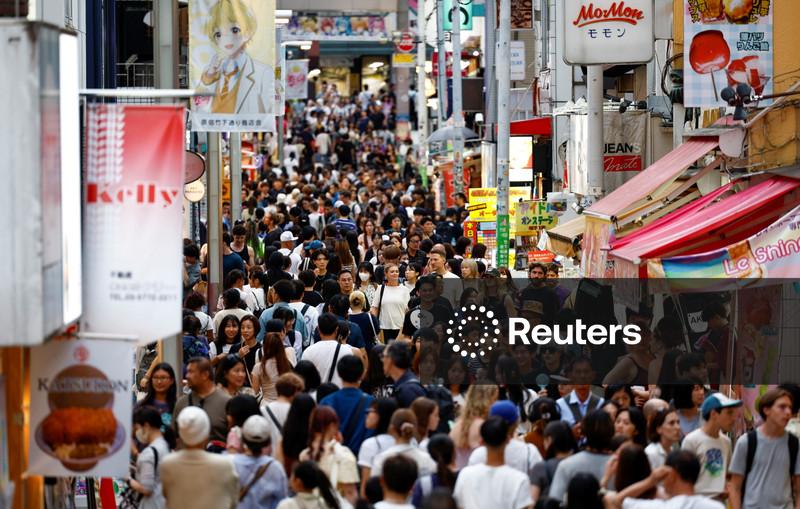 Japão propõe gastos orçamentários recordes enquanto contém novas dívidas