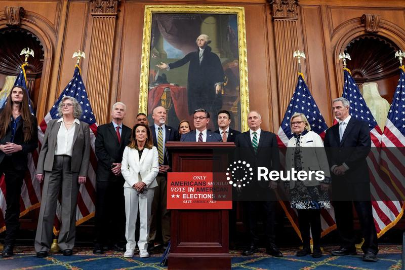 Trump diz que buscará exigir identificação do eleitor nas eleições, independentemente do Congresso