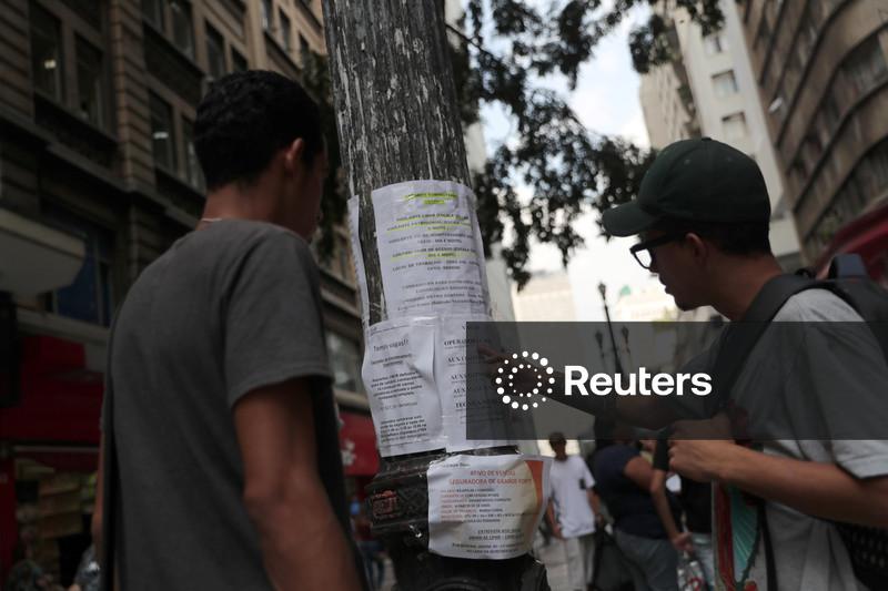 Brasil abre 85.147 vagas formais de trabalho em outubro, mostra Caged