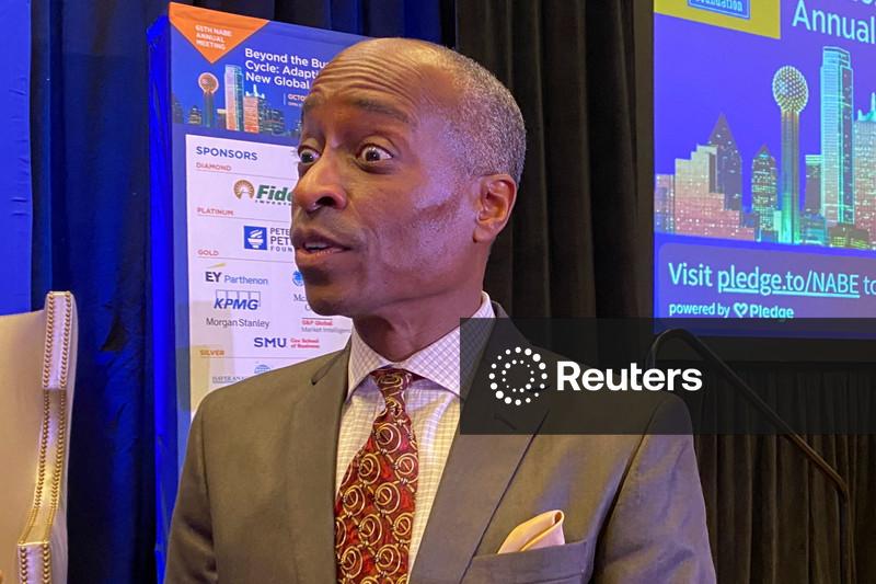 Fed precisa agir lentamente com novos cortes de juros, diz Jefferson