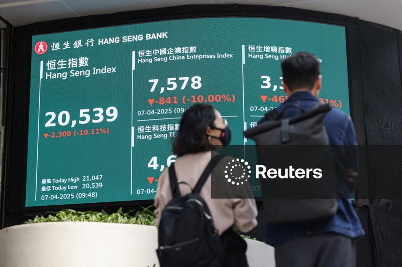 Ações da China e de Hong Kong permanecem estáveis; setor defensivo avança