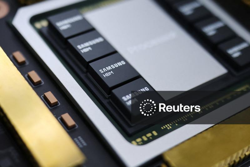 Samsung Electronics diz que clientes elogiaram "competitividade" do chip HBM4