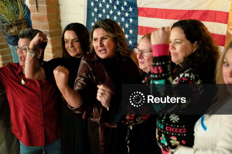 Grupo de veteranas "Hellcats" tenta ganhar Câmara dos EUA para os democratas em 2026
