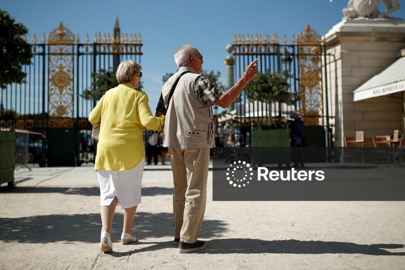Envelhecimento da população é "bomba-relógio" para crescimento do PIB, diz banco europeu de desenvolvimento
