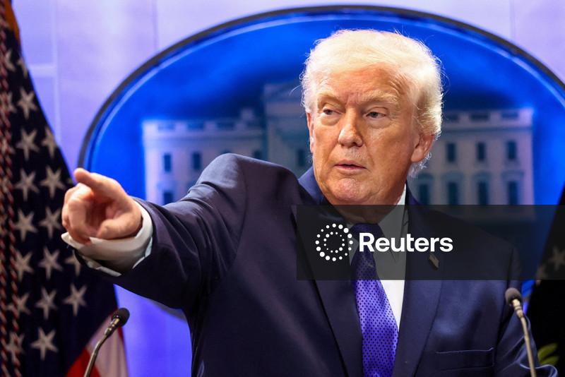 Trump adverte sobre tarifas mais altas para países que "fizerem joguinhos" após decisão da Suprema Corte