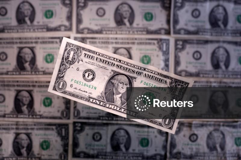 BC vende US$1 bi em dois leilões de linha para rolagem de março