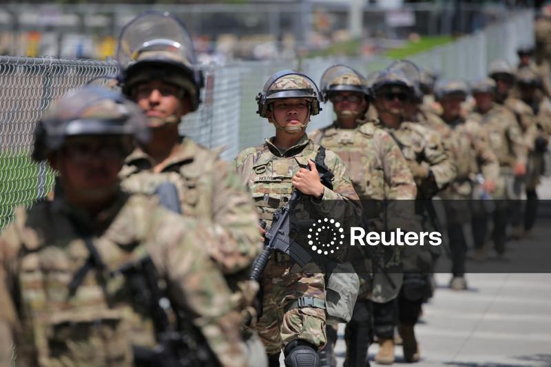 Juiz federal diz que Trump tem que encerrar mobilização da Guarda Nacional em Los Angeles