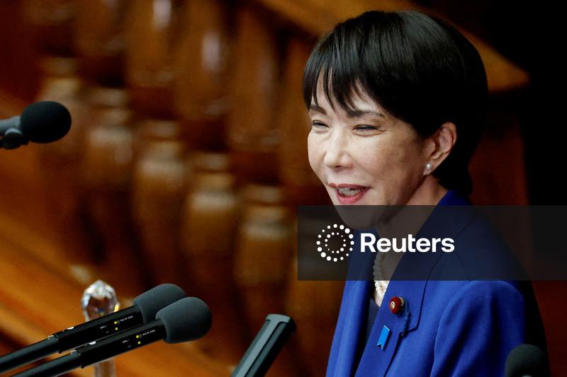 Primeira-ministra do Japão sinaliza possível mudança em posição sobre armas nucleares
