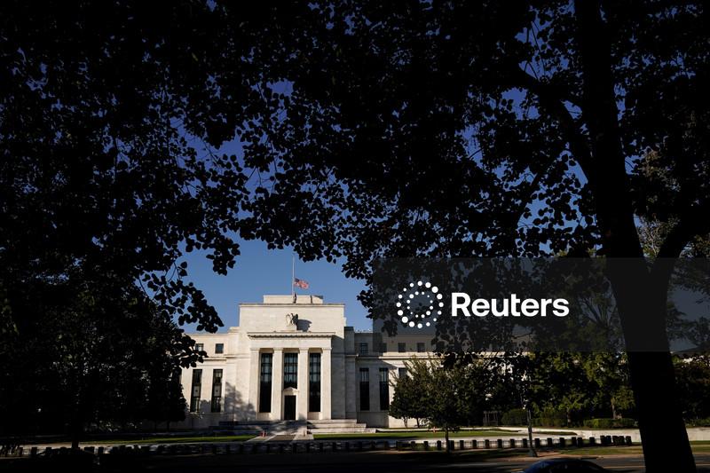 Caso de diretora do Fed pode levar a roteiro para demissões