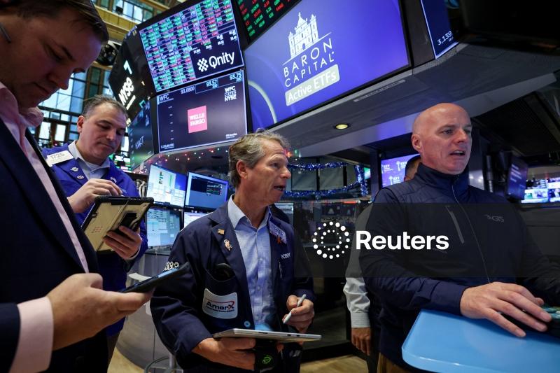 Wall Street cai conforme nervosismo sobre financiamento de IA pressiona ações de tecnologia