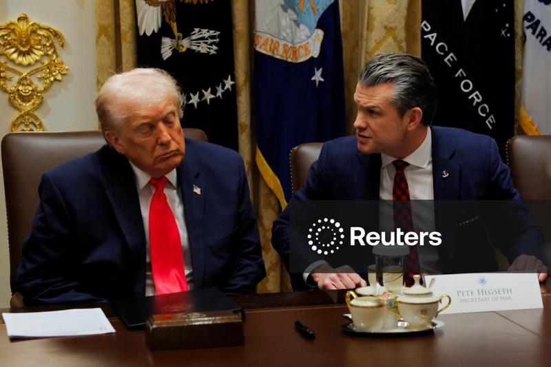 Trump diz que qualquer país traficando drogas para os EUA poderá ser atacado