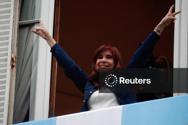 Tribunal argentino determina apreensão de propriedades ligadas à ex-presidente Cristina Kirchner
