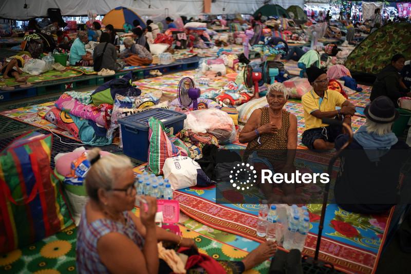Batalha na fronteira se expande com segundo dia de confrontos entre Tailândia e Camboja