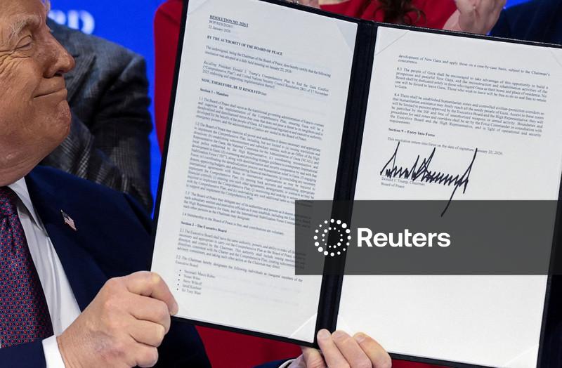 UE se preocupa com "concentração de poderes" de Trump sobre "Conselho da Paz", diz documento