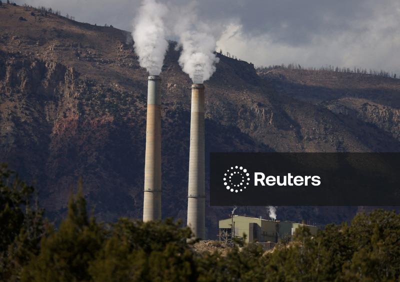 Agência dos EUA enfraquece regra que limita mercúrio nocivo e toxinas atmosféricas provenientes de usinas a carvão