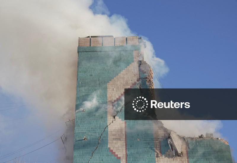 Ataque russo em Ternopil, na Ucrânia, mata 16 pessoas e fere 64, diz força policial