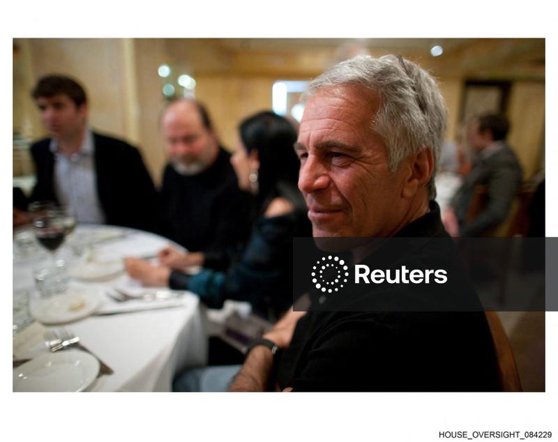 Norte-americanos acreditam que arquivos de Epstein mostram que poderosos ficam impunes, aponta pesquisa Reuters/Ipsos