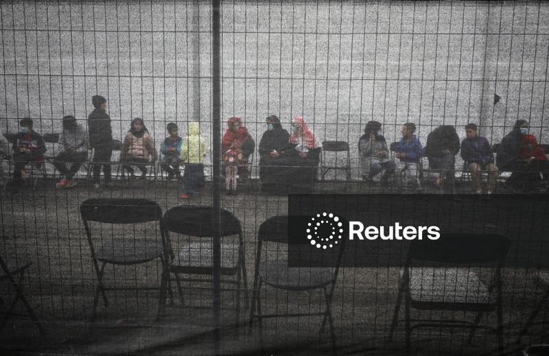 Governo Trump realizará ampla revisão da imigração após tiros contra membros da Guarda Nacional