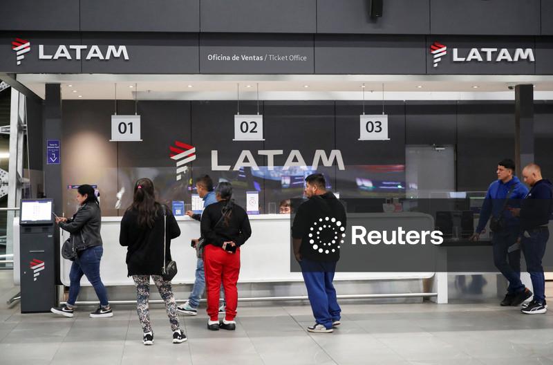 Latam Airlines cancela 173 voos devido a greve de pilotos no Chile