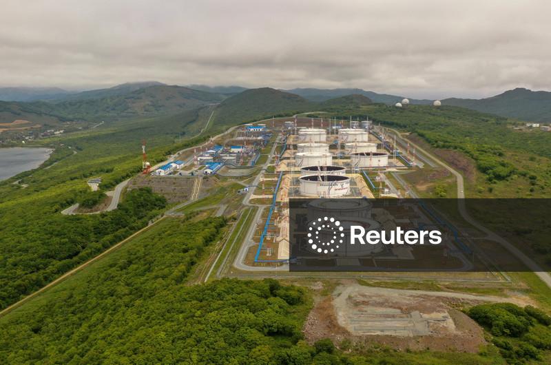 Petróleo sobe 2% após porto russo suspender exportações por ataque de drones ucranianos