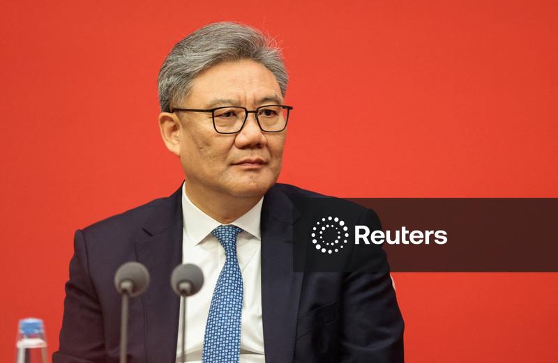 China se compromete a aumentar importações e assinar mais acordos comerciais nos próximos cinco anos