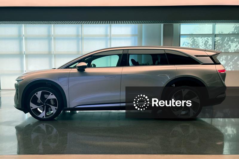 Lucid, Nuro e Uber mostram táxi autônomo previsto para este ano