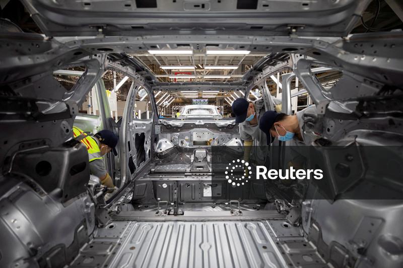 Expansão da atividade industrial da China acelera em janeiro, mostra PMI privado