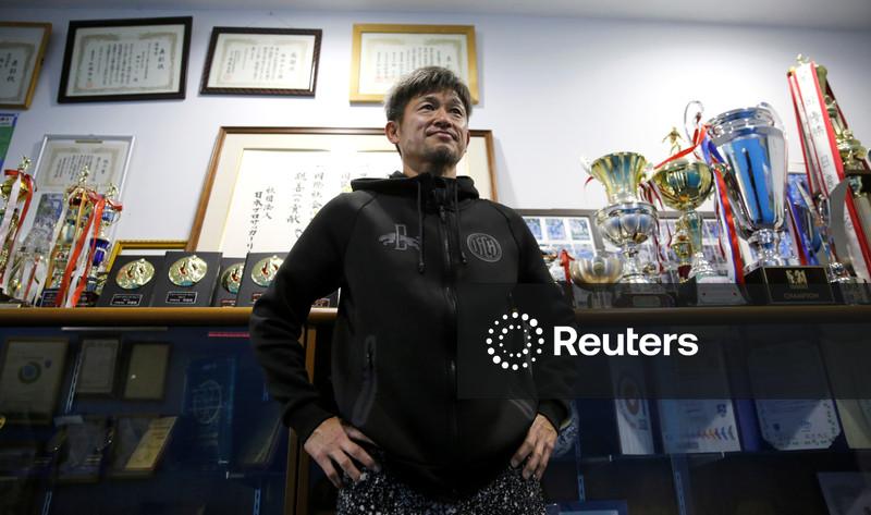 Eterno "Rei Kazu" assina com clube da J-League, do Japão, aos 58 anos