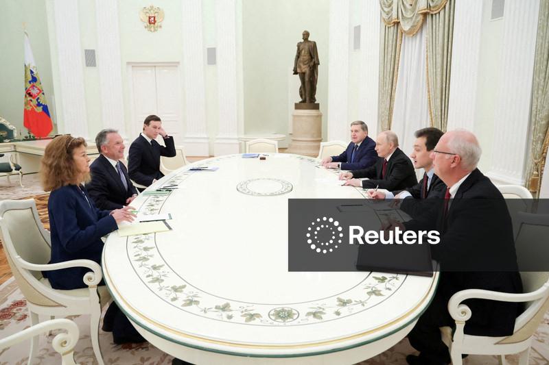 Kremlin diz que Rússia está animada com conversas com EUA e disposta a se engajar mais