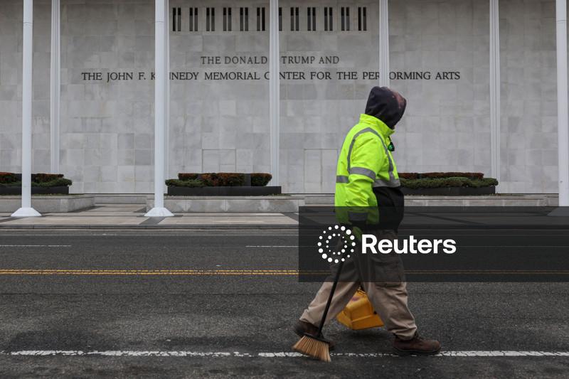 Concertos de Ano Novo no Kennedy Center são cancelados após  inclusão do nome de Trump