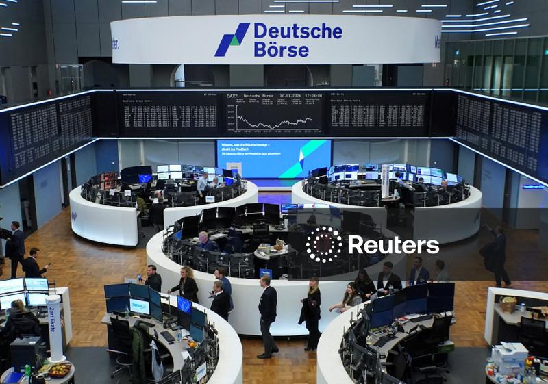 Ações europeias interrompem cinco semanas de ganhos após turbulência sobre Groenlândia