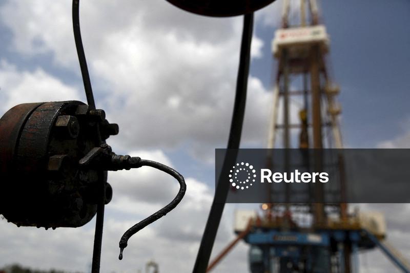 Vendas de petróleo da Venezuela aos EUA continuarão e sanções serão reduzidas, relata CNBC