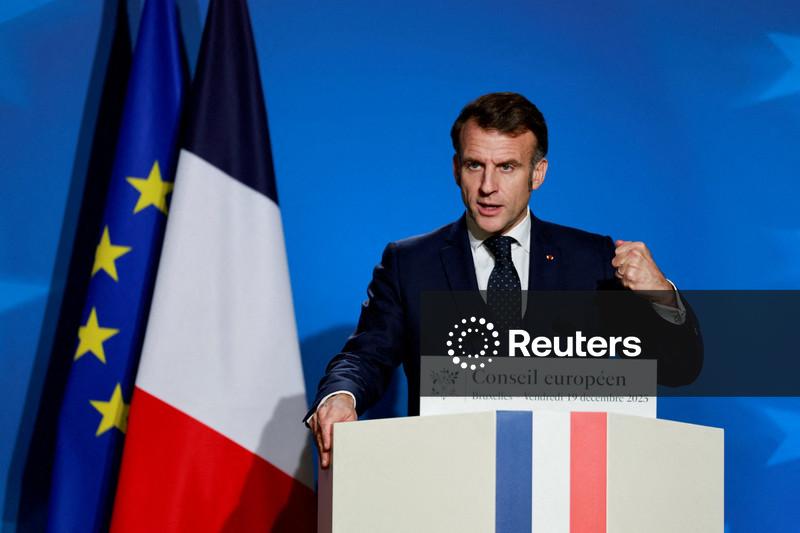 Macron diz que Edmundo González deve ajudar a supervisionar mudança de poder na Venezuela