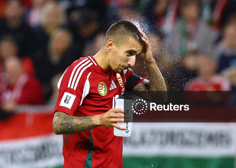 Jogos da Copa do Mundo terão pausas obrigatórias para hidratação em cada tempo