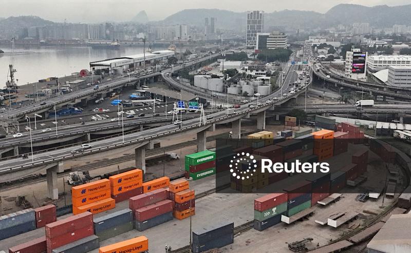 Hapag-Lloyd investe para adquirir 50% do terminal capixaba Imetame
