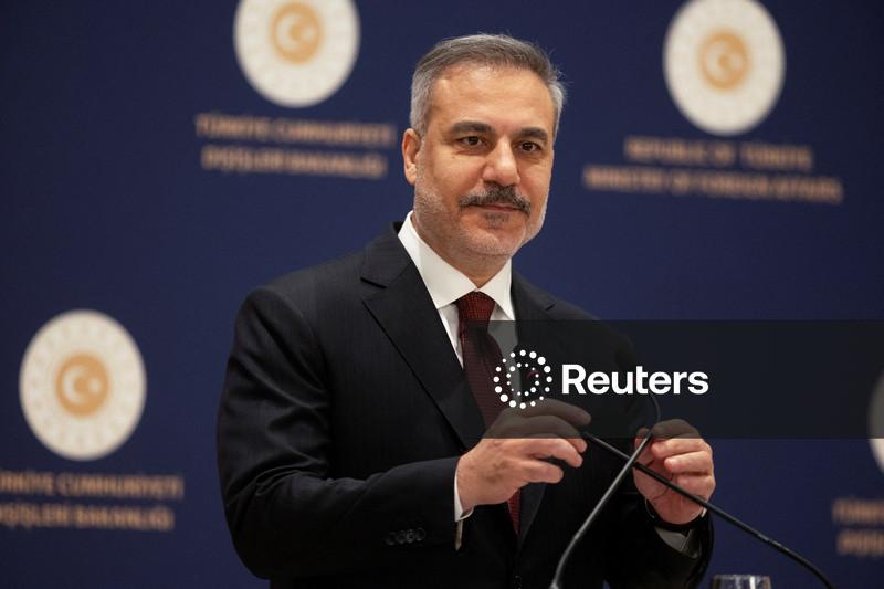 Turquia se opõe à intervenção militar no Irã e diz que prioridade é evitar desestabilização