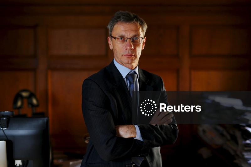 Ministros da zona do euro escolhem croata Vujcic como novo vice-presidente do BCE