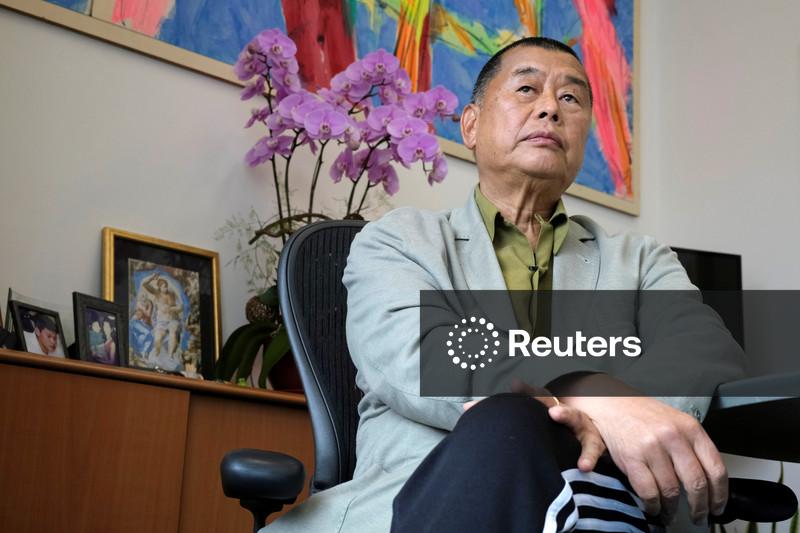 Crítico da China Jimmy Lai é condenado a 20 anos de prisão após julgamento histórico em Hong Kong