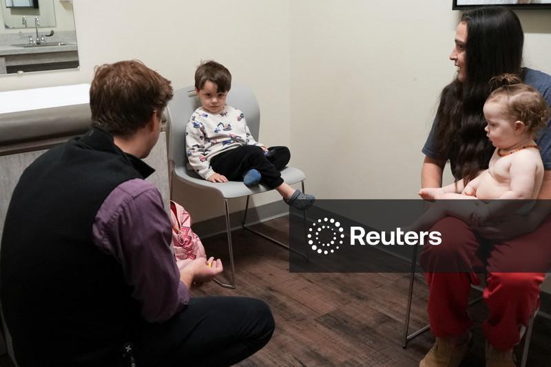 Fardo recai sobre médicos em meio ao pior surto de sarampo nos EUA em 30 anos