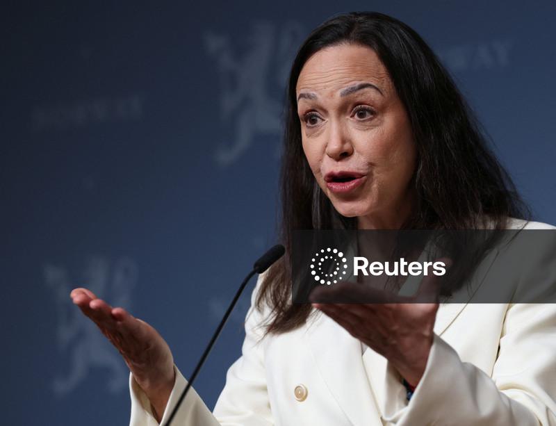 Ganhadora do prêmio Nobel da Paz ficou ferida ao fugir da Venezuela, diz porta-voz