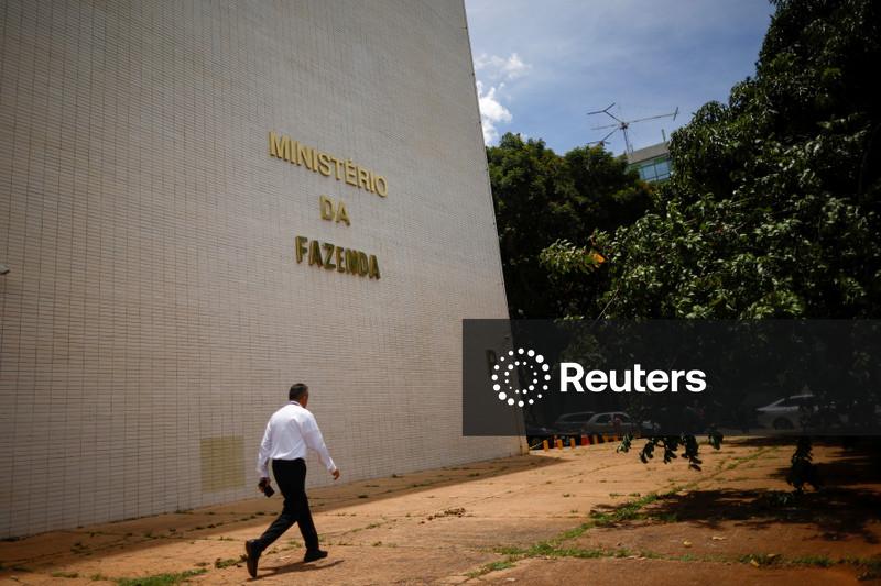 Governo vai recorrer de decisão que travou julgamento no Carf sobre autuação bilionária do Itaú