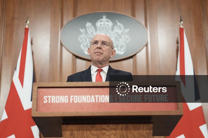 Reino Unido diz que "opções militares estão prontas" depois que navio russo usou lasers contra pilotos da Força Aérea