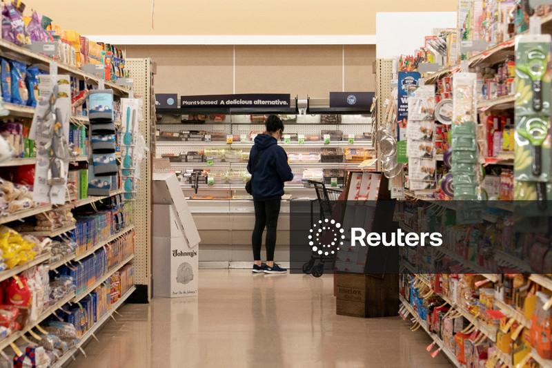 Índice anual de preços ao consumidor nos EUA sobe menos do que o esperado em novembro