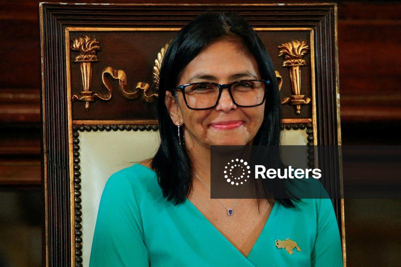 Presidente interina da Venezuela diz que país está aberto a relações no setor de energia em que todas partes se beneficiem